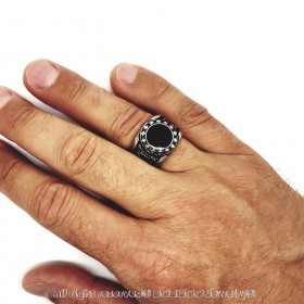 Bague Chevalière Ronde Templier Croix pattée Onyx bobijoo