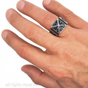 BA0083 BOBIJOO JEWELRY Ring Siegelring Pyramide malteserkreuz Tempelritter