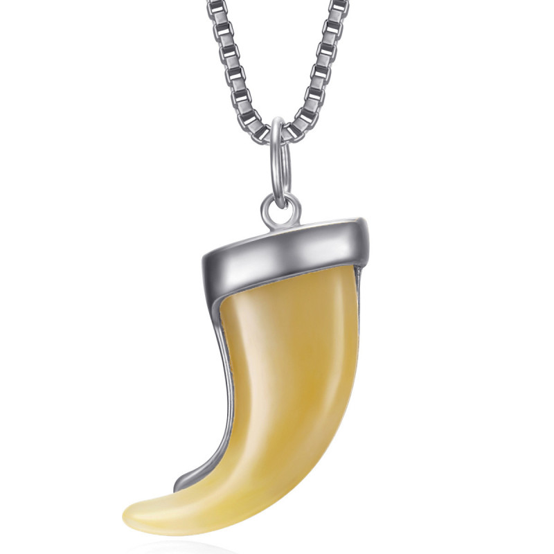 Lion teeth deals locket in gold