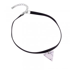 PEF0016 BOBIJOO Jewelry Halsreif Dreieck mit Weißem Marmor, Leder
