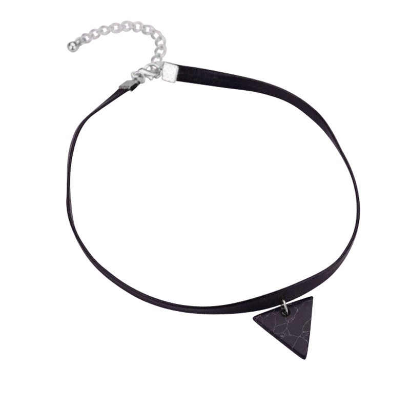 PEF0017 BOBIJOO Jewelry Halsreif Dreieck aus Schwarzem Leder